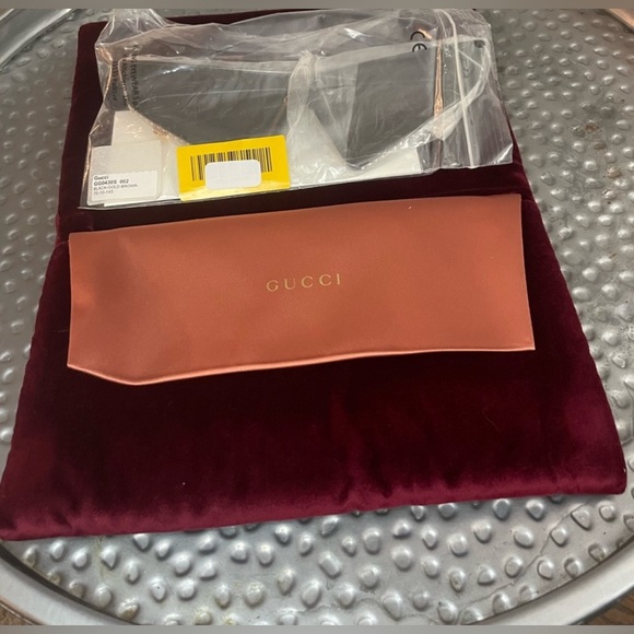 Gucci Hollywood Forever Sunglasses - Picture 11 of 11